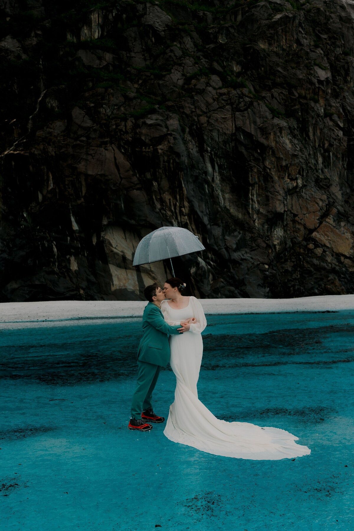 elope-in-minnesota-323