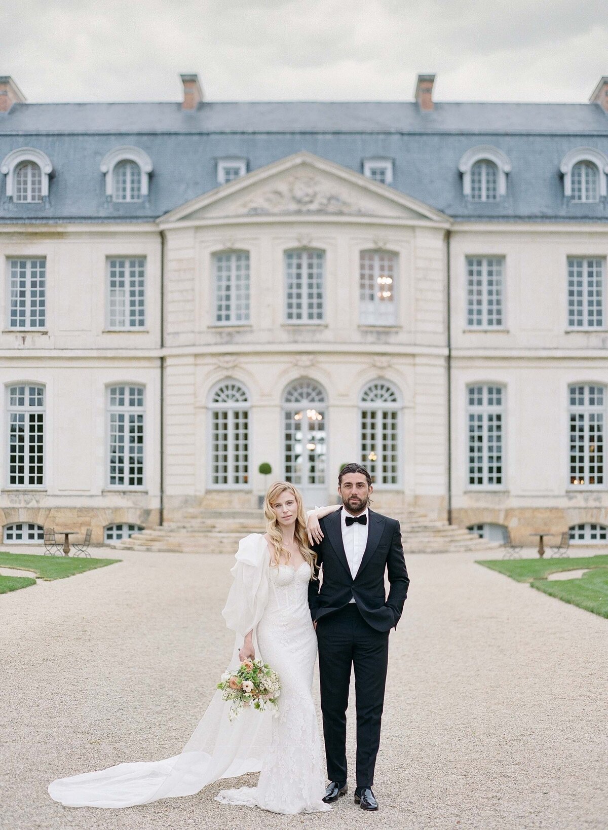 Chateau-Grand-Luce-Wedding-Photographer-Molly-Carr-127