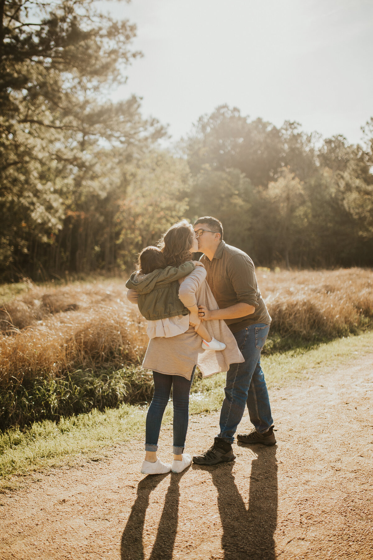 cute family photoshoot in texas