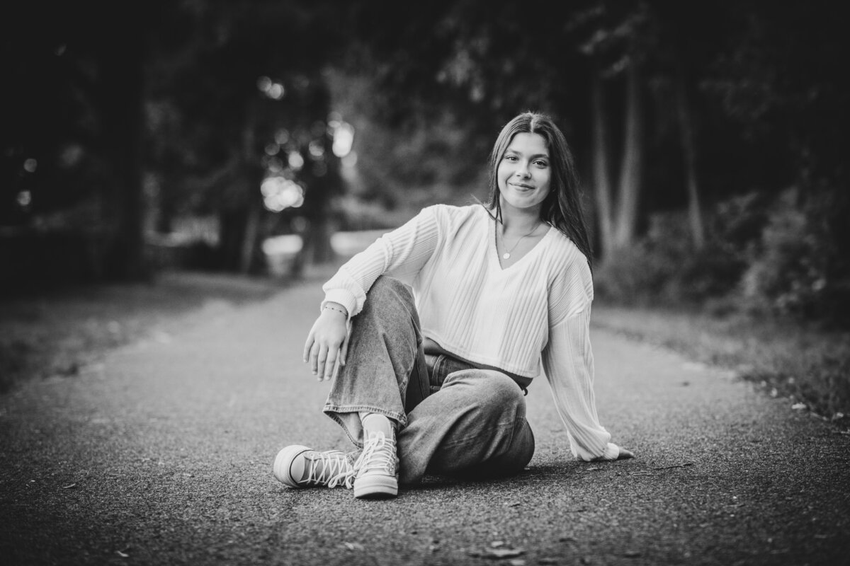 037- Isabel Senior Portrait