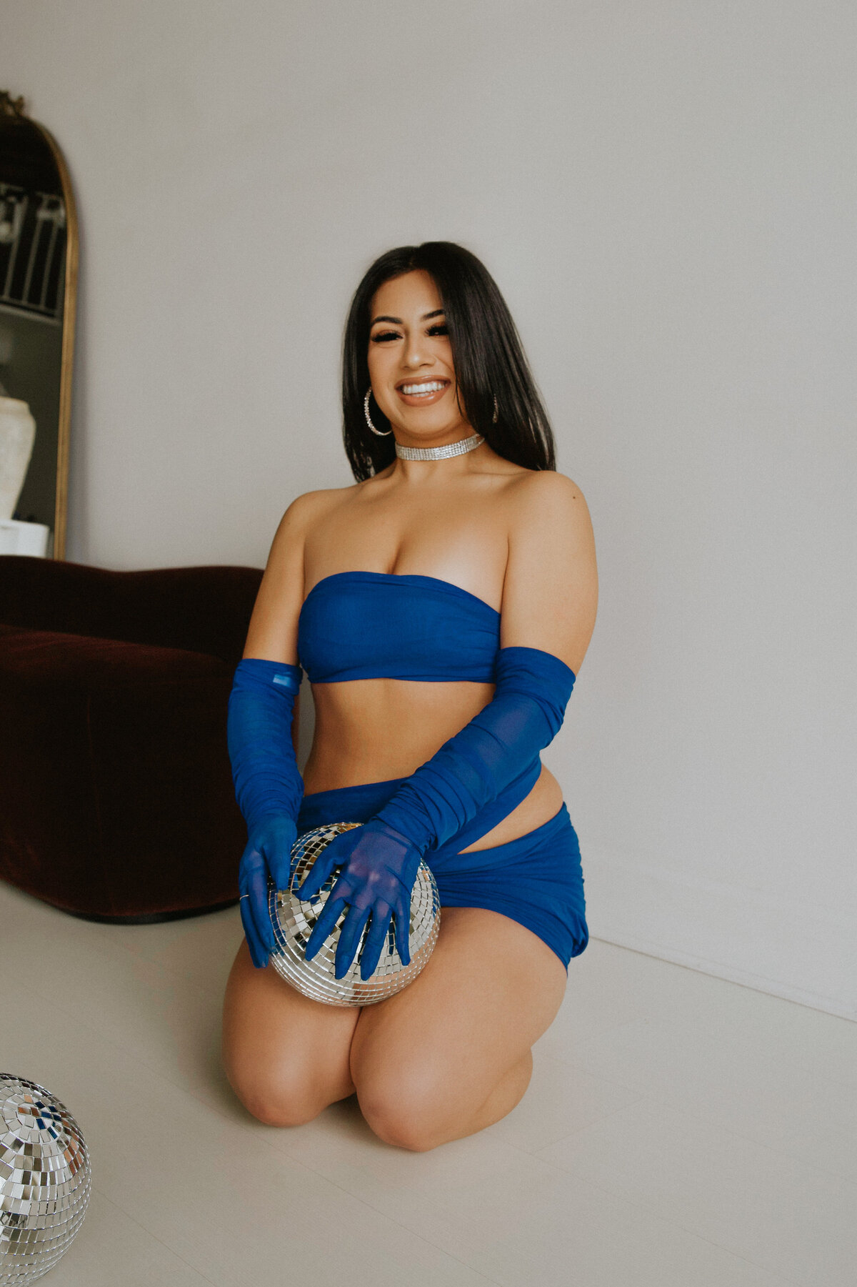 Facetune_28-01-2023-02-09-22 2