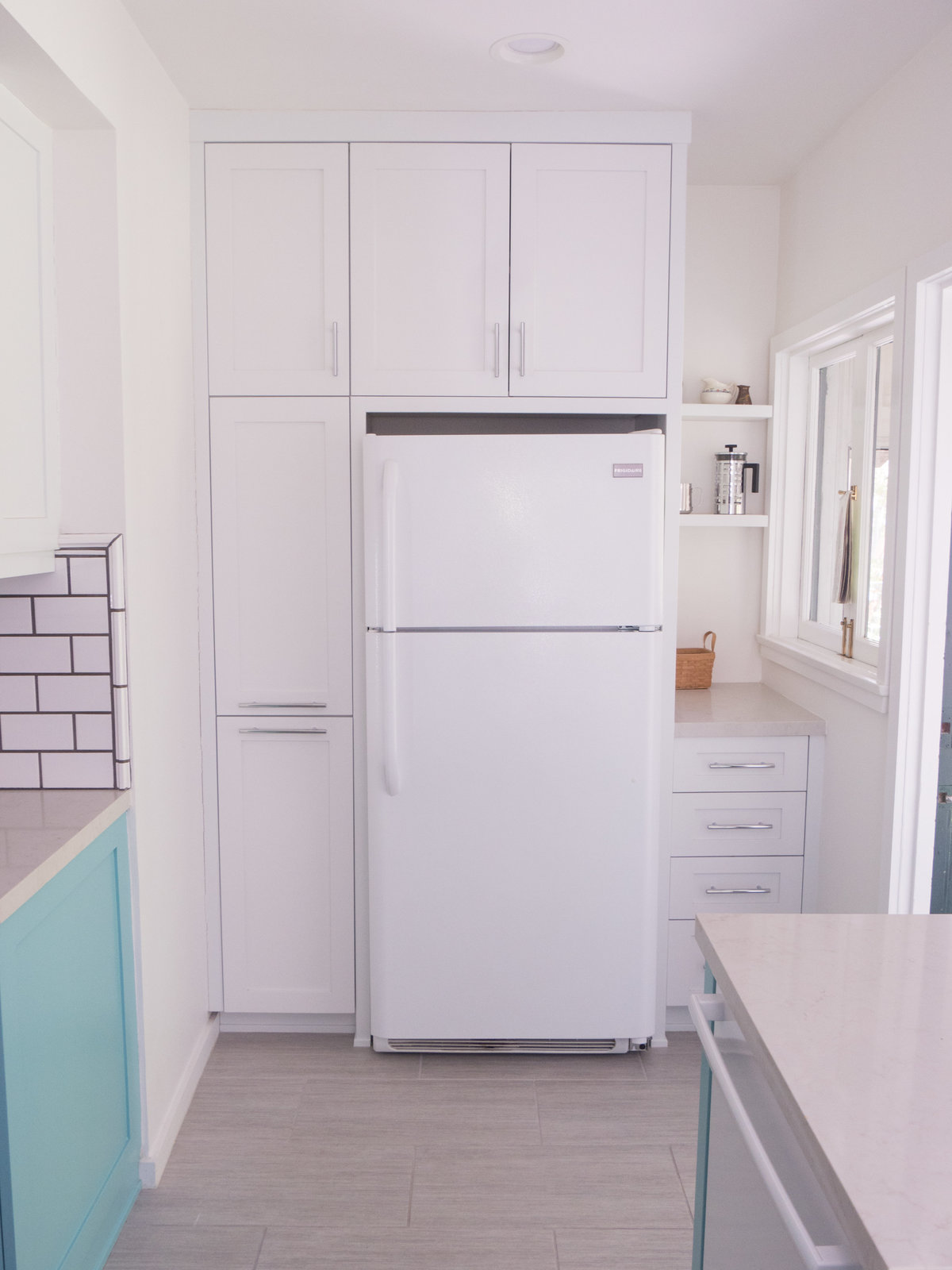 Refrigerator storage area