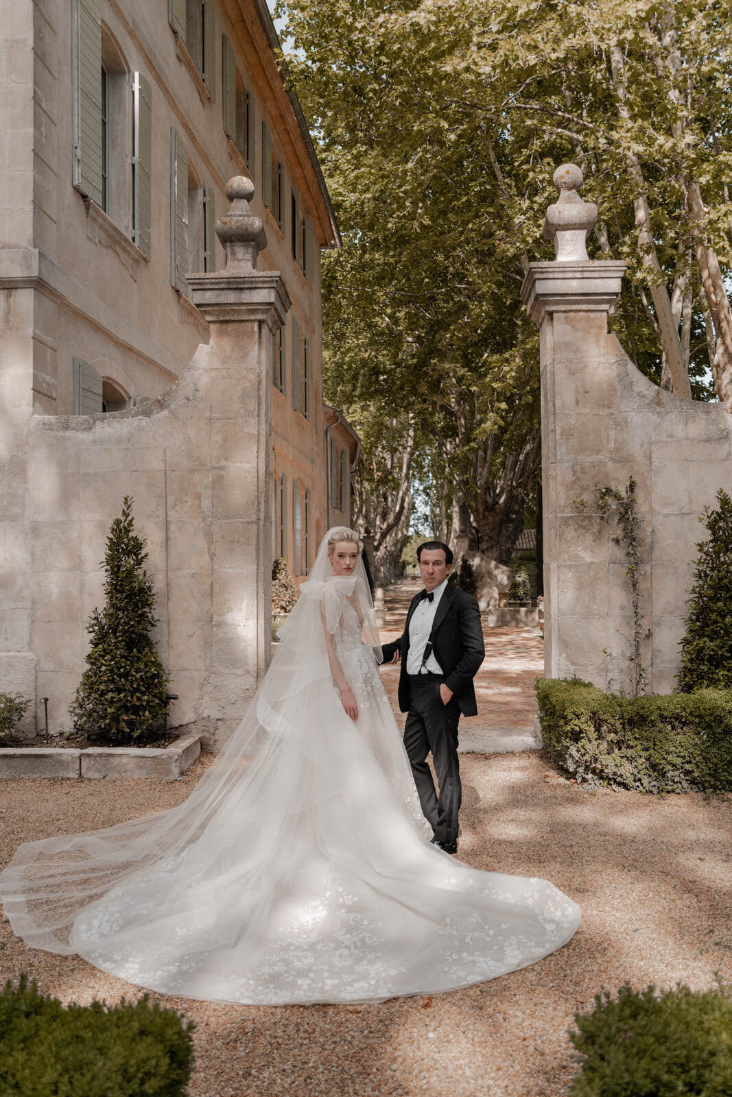 Flora_And_Grace_Provence_Domaine_De_Chalamon_Editorial_Wedding_Film_Photographer-1456