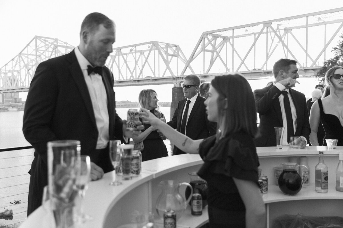 TheJeffersonEventsWeddingVenueLouisvilleKentuckyJeffersonvilleIndiana_byStefanieVillersPhotography25