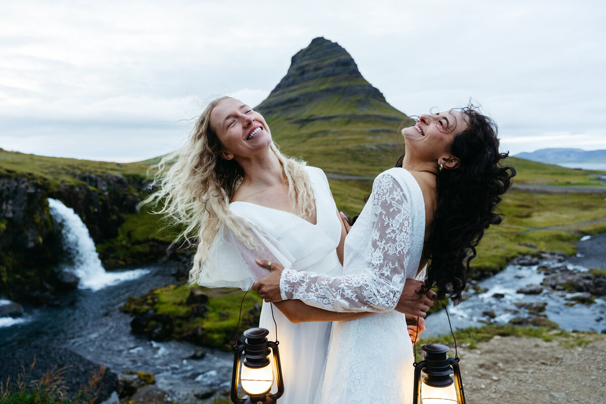 KIRKJUFELL Iceland Elopement -8