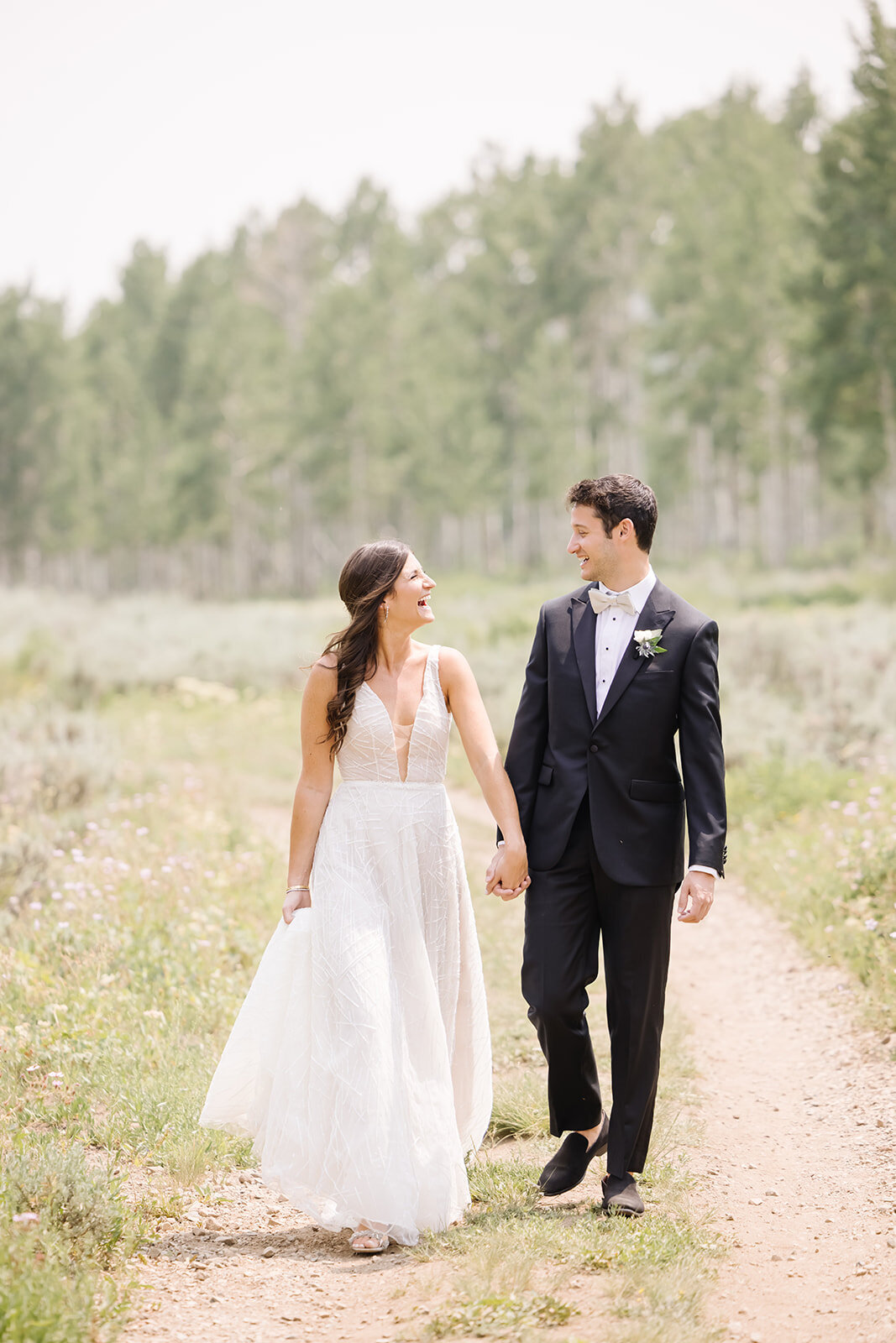 blue-sky-ranch-mountain-summer-utah-wedding-logan-walkerphoto-368L-1570