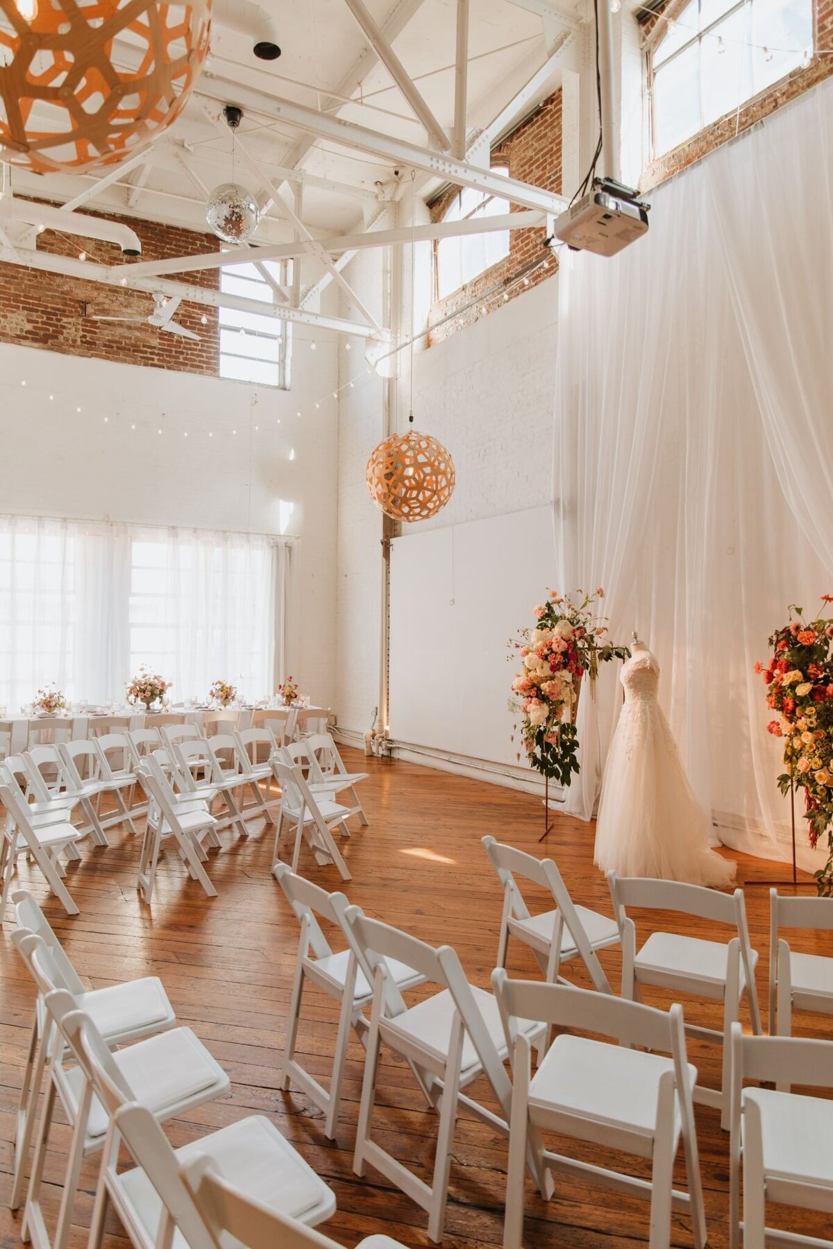 old-city-wedding-stroll-2022-21