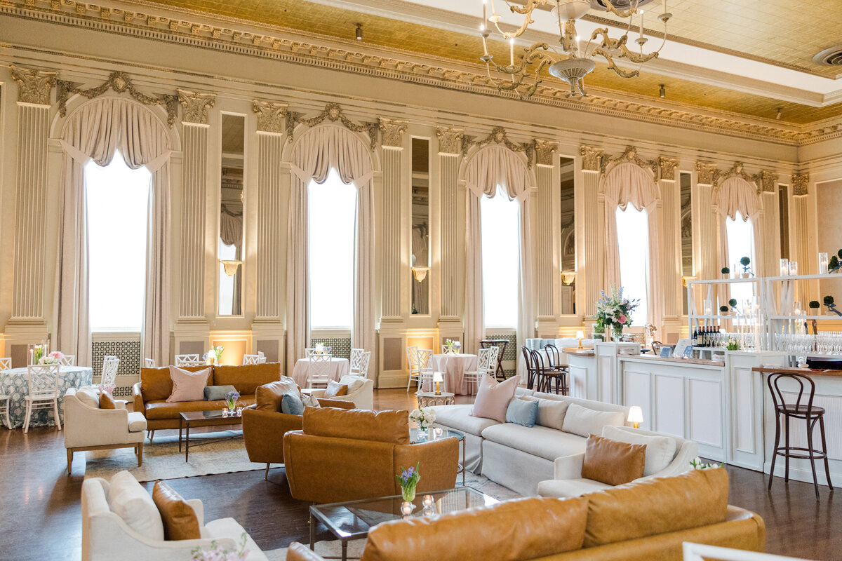 Commonwealth-Club-Richmond-Wedding-Planner-18