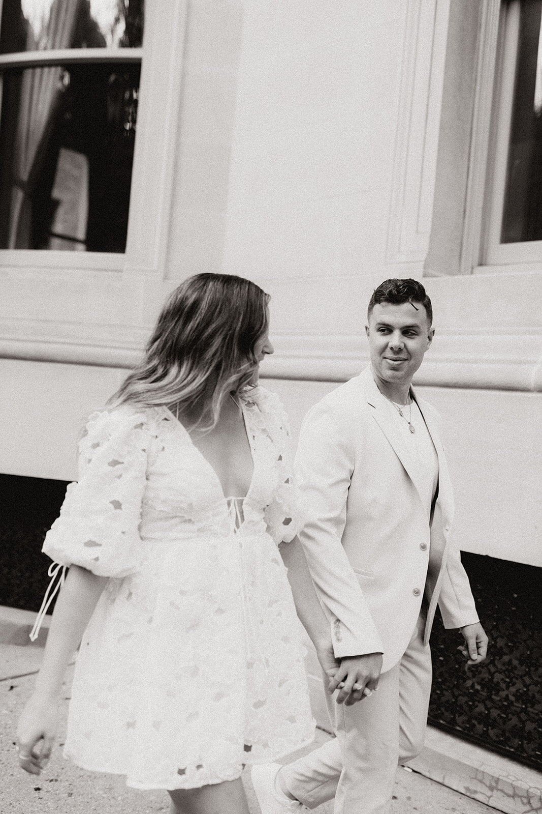 trendy Philly wedding photographer