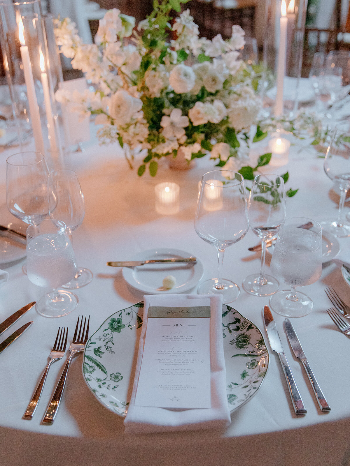 33_Eliana_Ian_Montecito Club_Wedding_Alison Rose Events_Wedding Planner