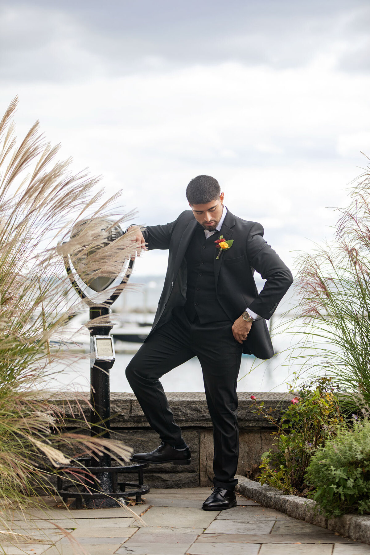 best afforadable elopement and wedding photographer in new york city and new jersey mamaroneck beach and yacht club ceremony and reception-75