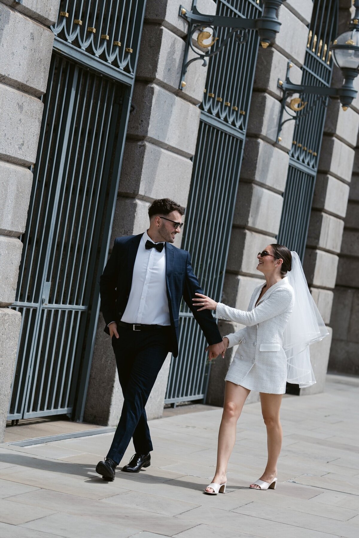 timeless-romantic-luxury-wedding-blackandwhite-bride-london-centrallondon-photography