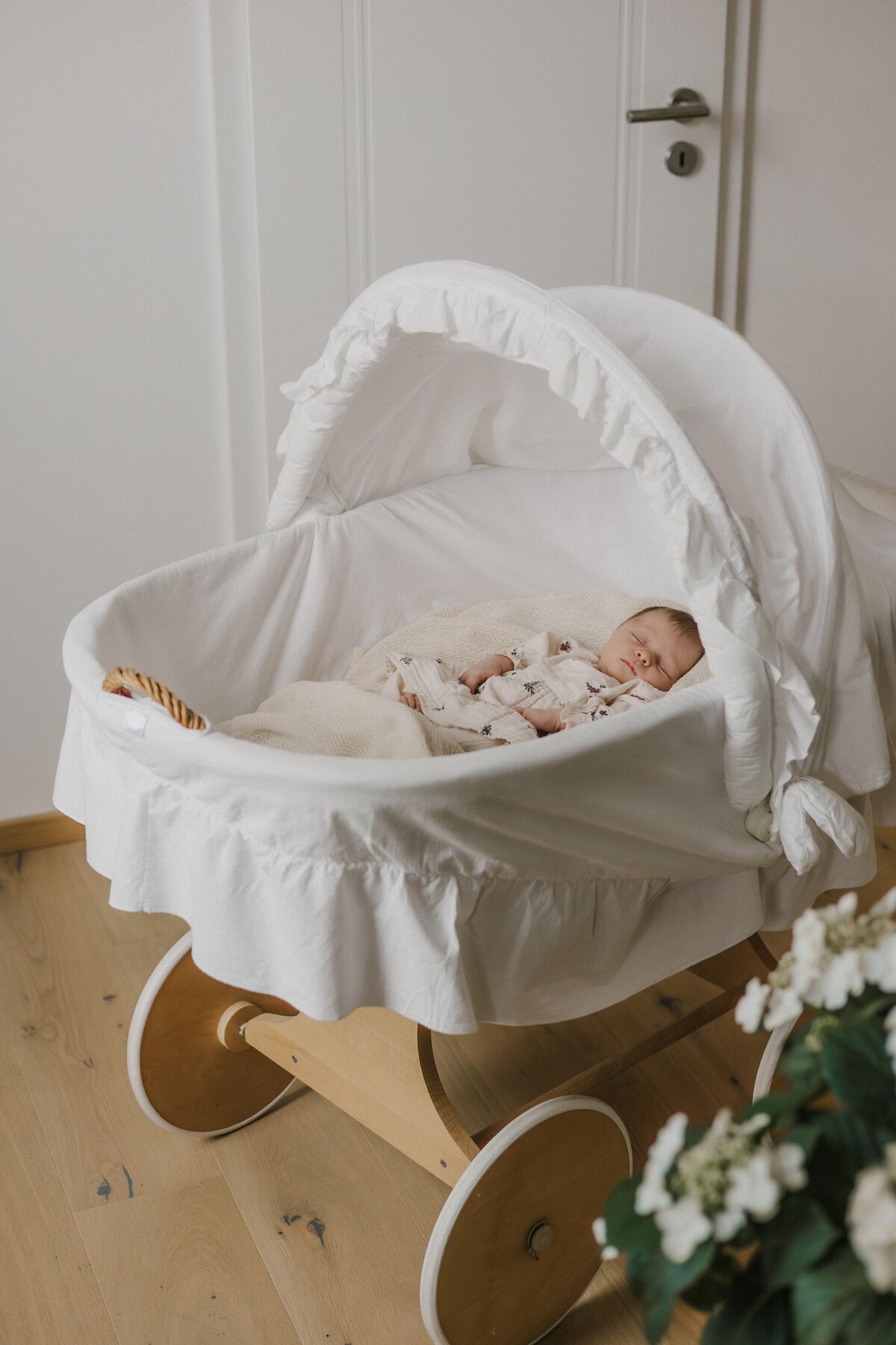 Newbornfotoshooting_zuhause_Fotograf_Salzburg10