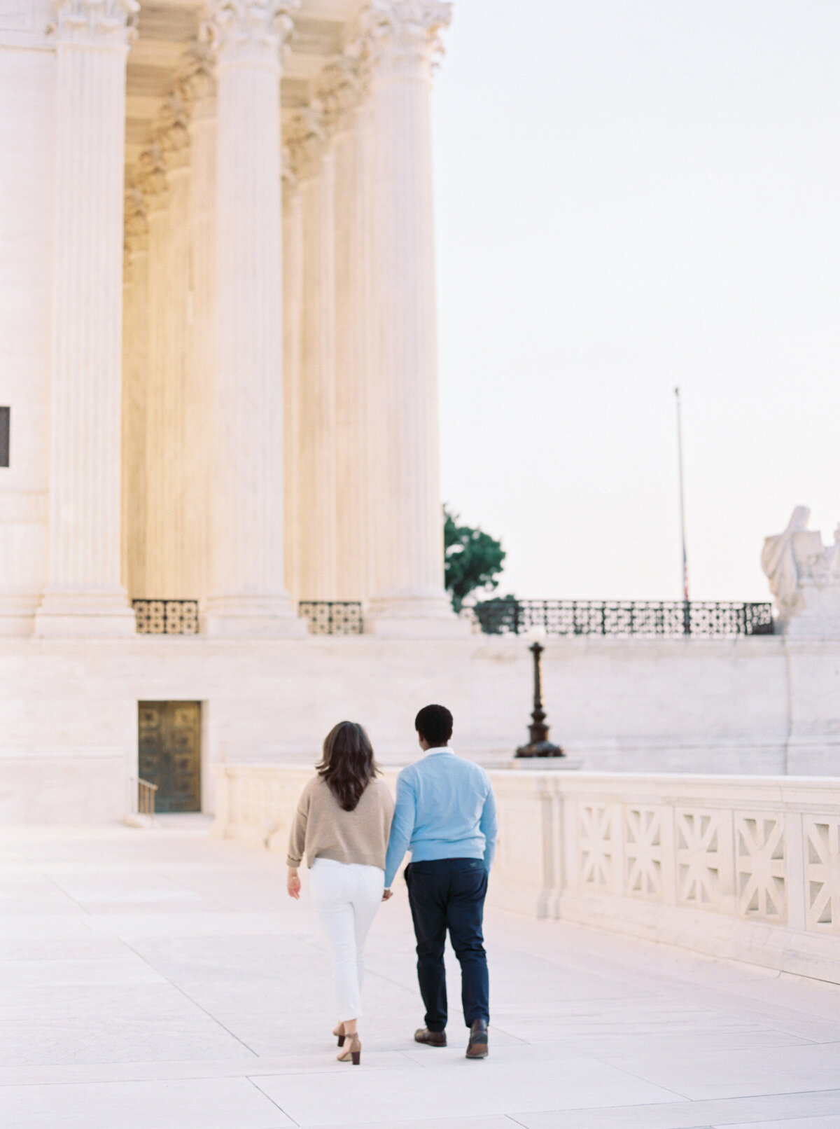 Emily March Photography Wilmington, North Carolina and Destination Wedding Engagement Photographer Heirloom Photography for Memorable Gatherings Light Airy Sentimental Imagery Images Weddings Chelsea+Nick_007