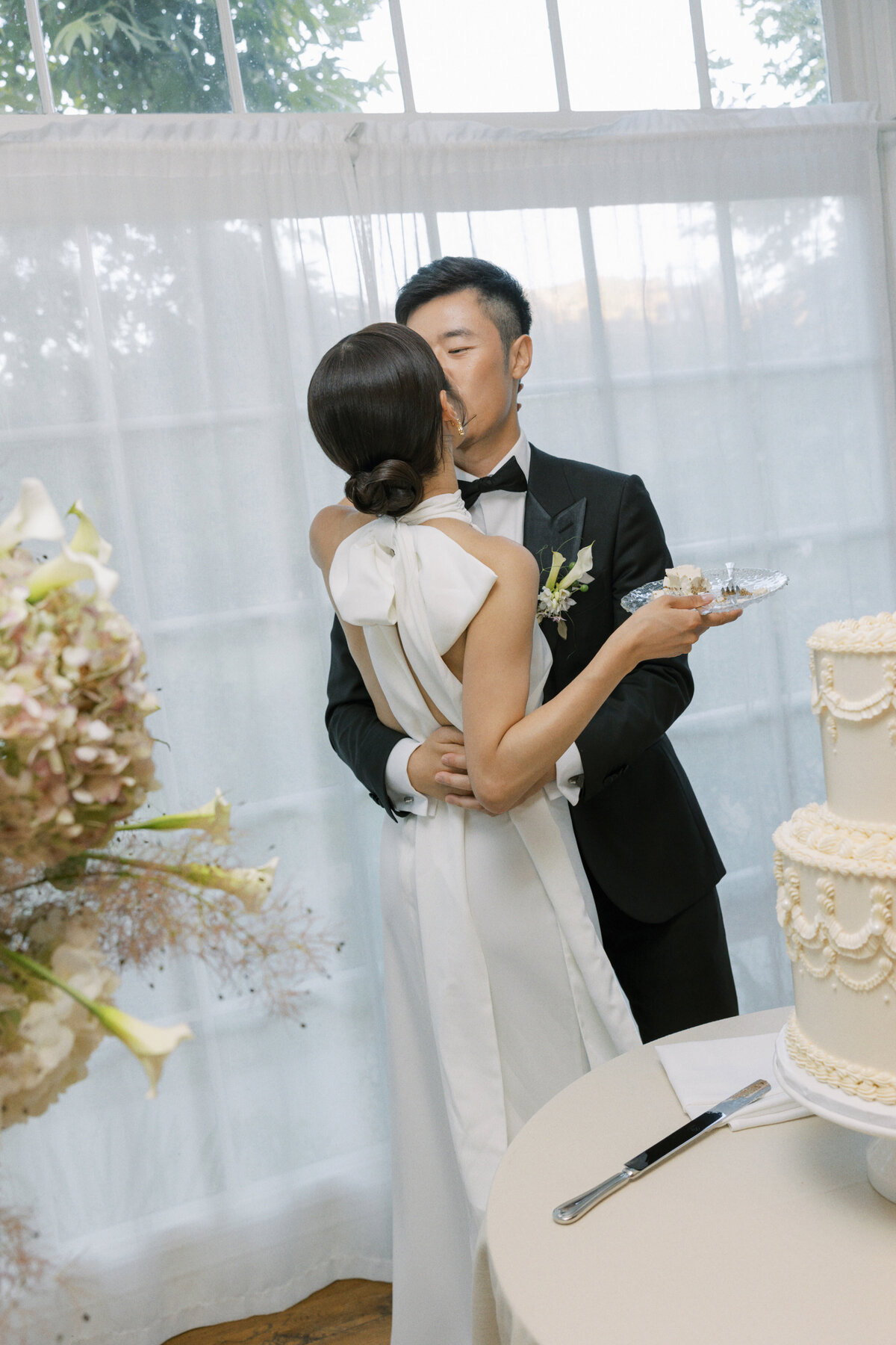 aimee-leo-sppeches-dances-cake-olive-and-oath99