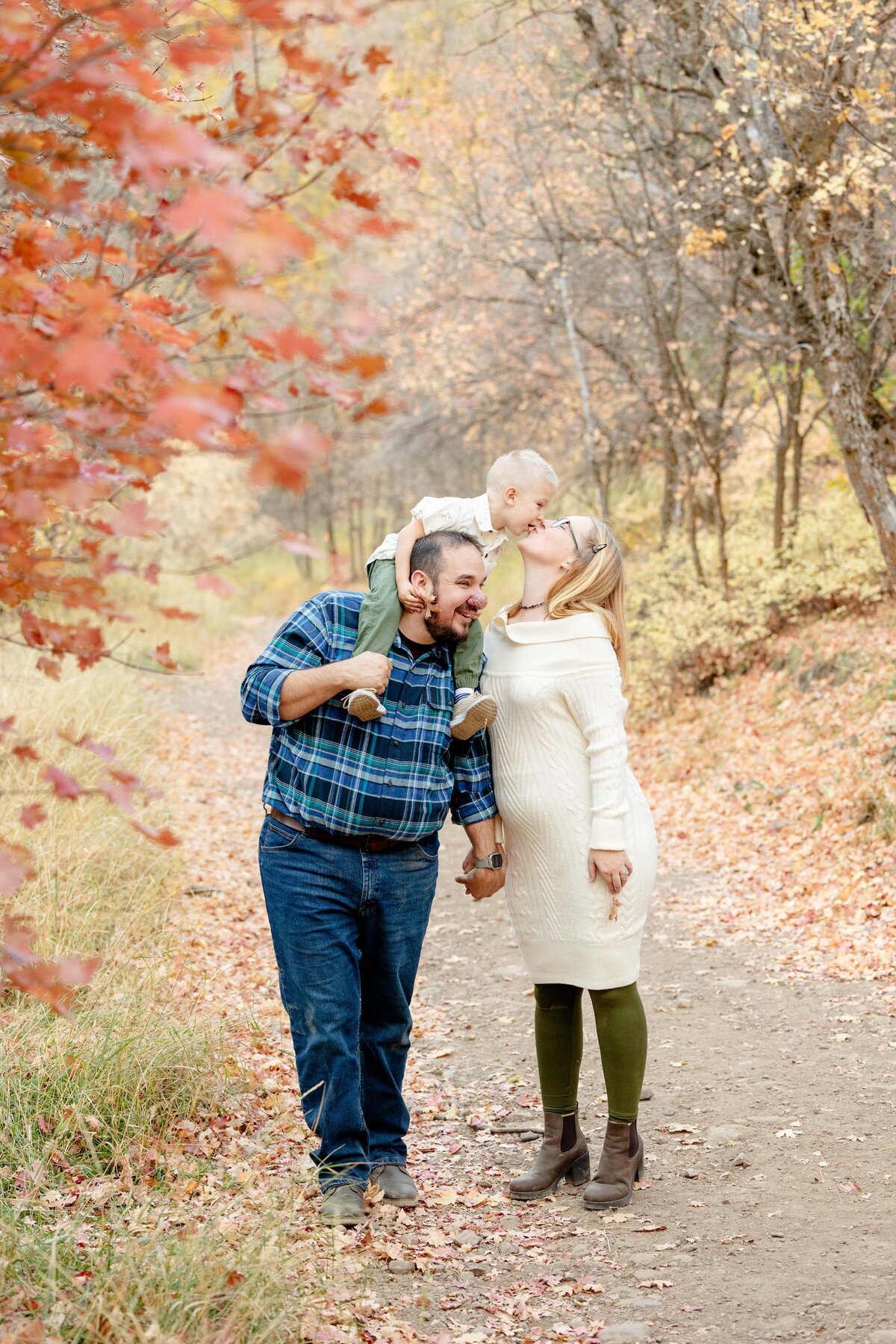 Provo-UT-Family-Session-Provo-Canyon-Big-Springs-Park-Fall-Mini-Session-Magnolia-and-Grace-Photography-Co-EdenJ# (1)-84