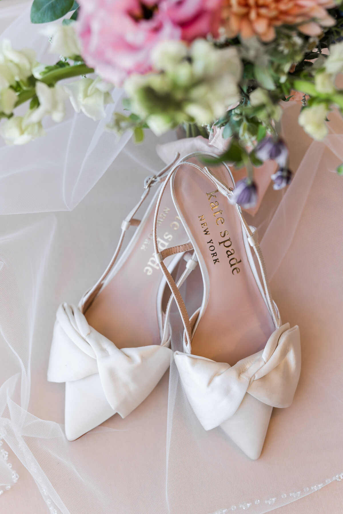 wedding-shoes-with-bridal-bouquet