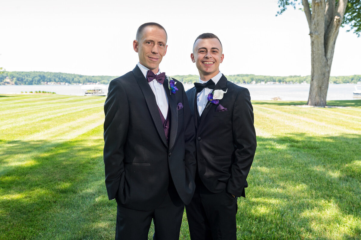 Detroit-Wedding-Photographer-The-Landing-110