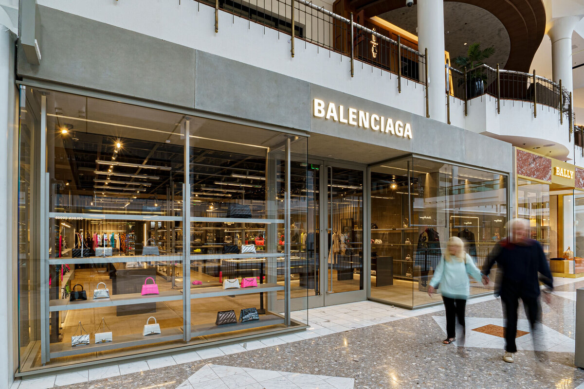 Presentation-2023_5_26_TysonsGalleria_Storefronts-187