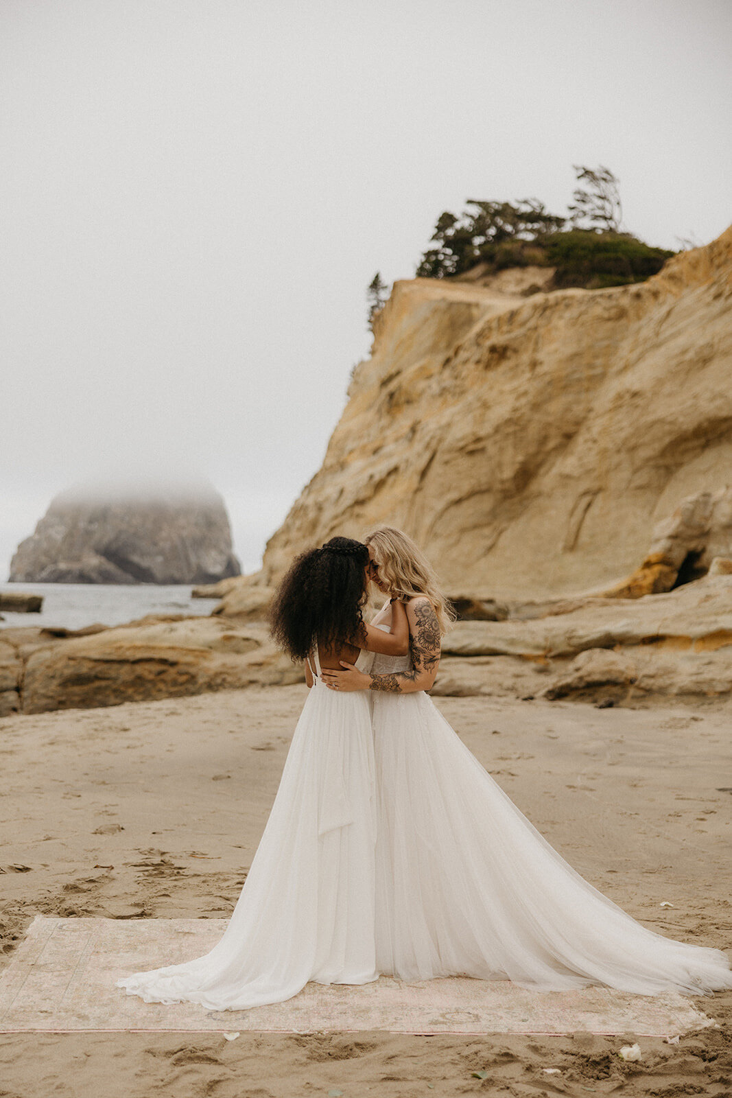 pnw elopement on oregon coast