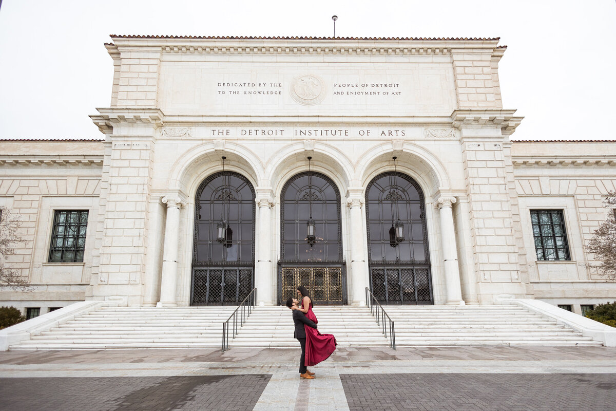 Detroit Institute of Arts Engagement session by Savvy Shoots Photography