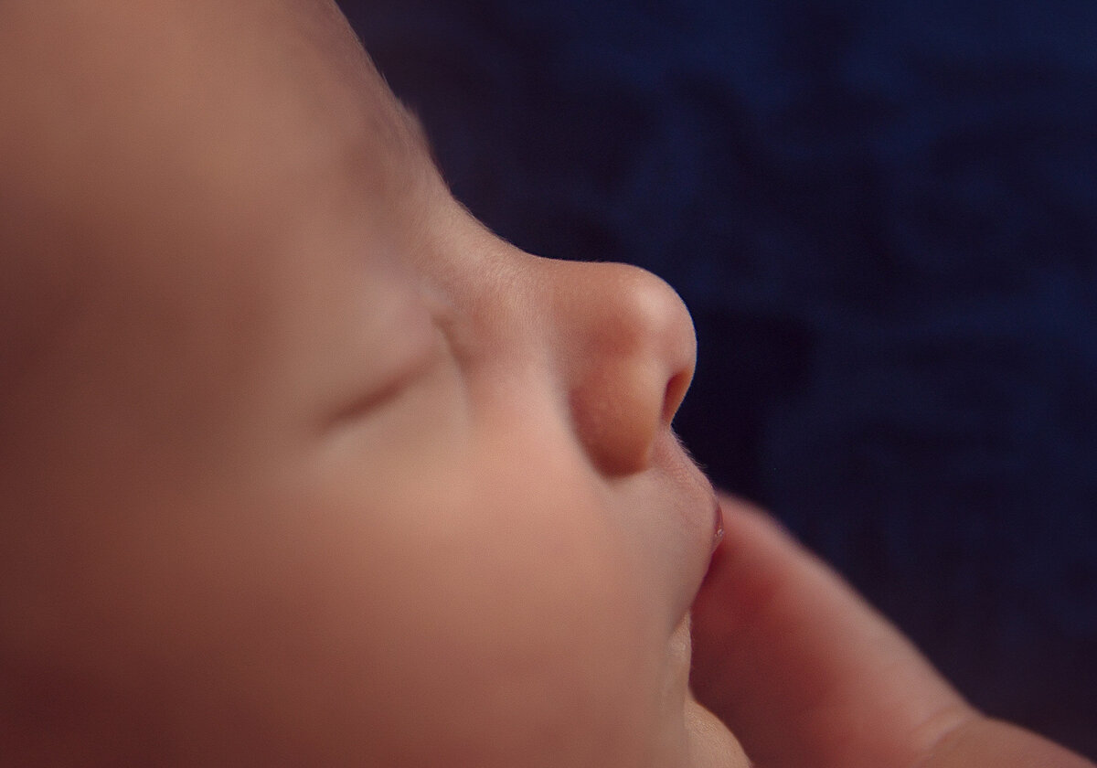 Toronto-newborn-photography-studio-Rosio-Moyano-004
