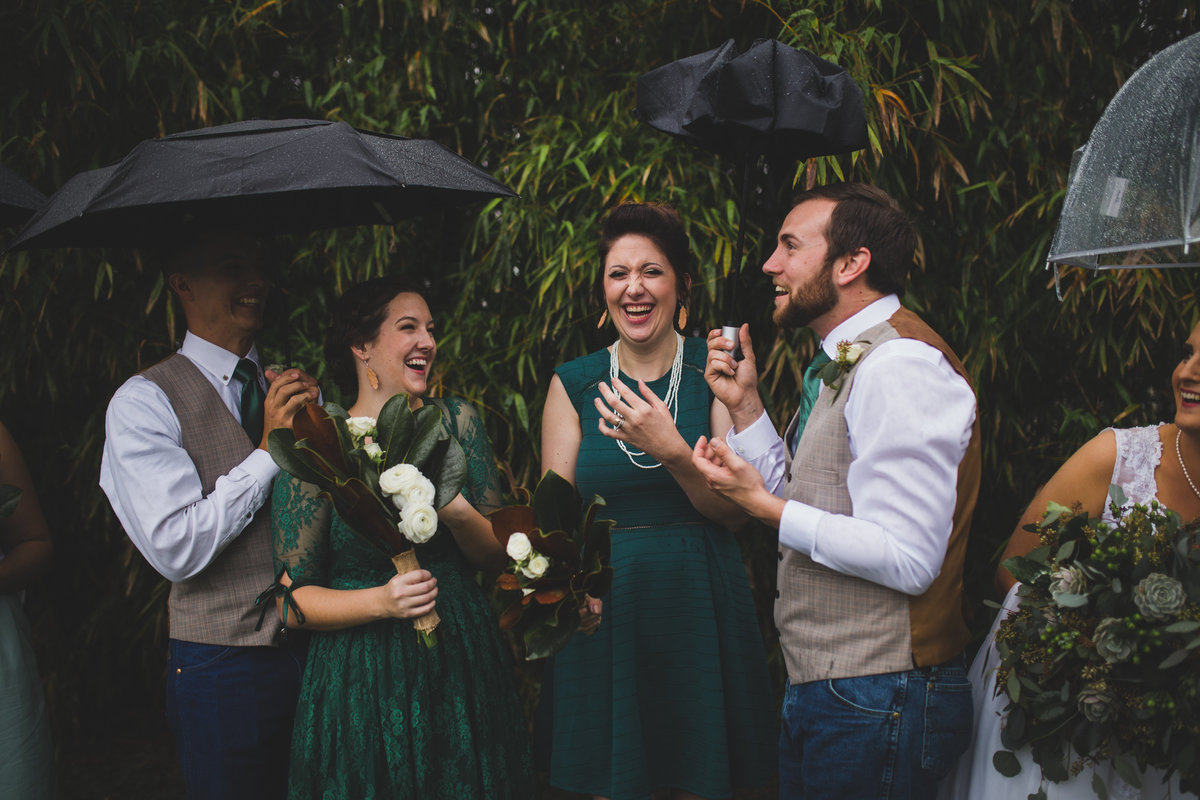 rainy-wedding-umbrella-houston