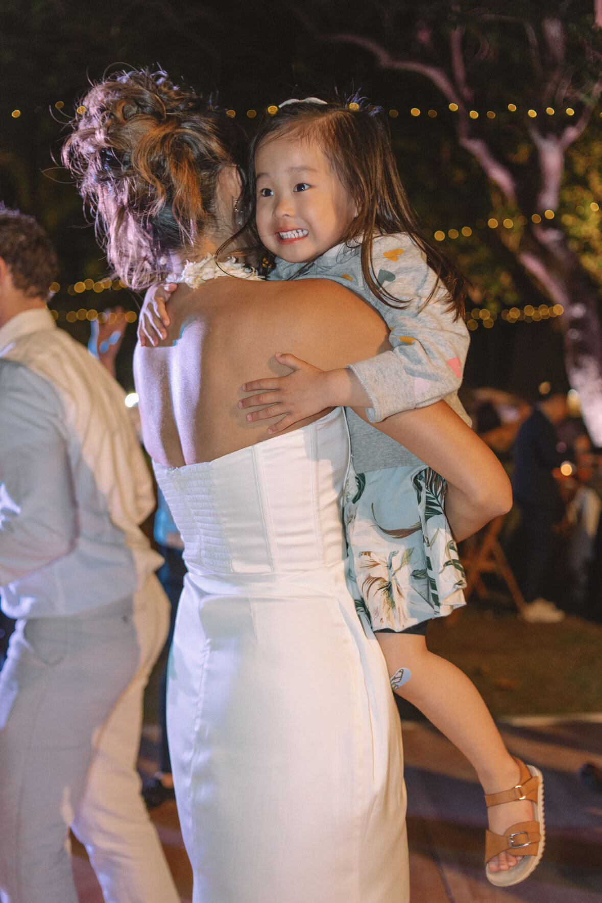 four_seasons_resort_oahu_ko_olina_wedding_picture_142