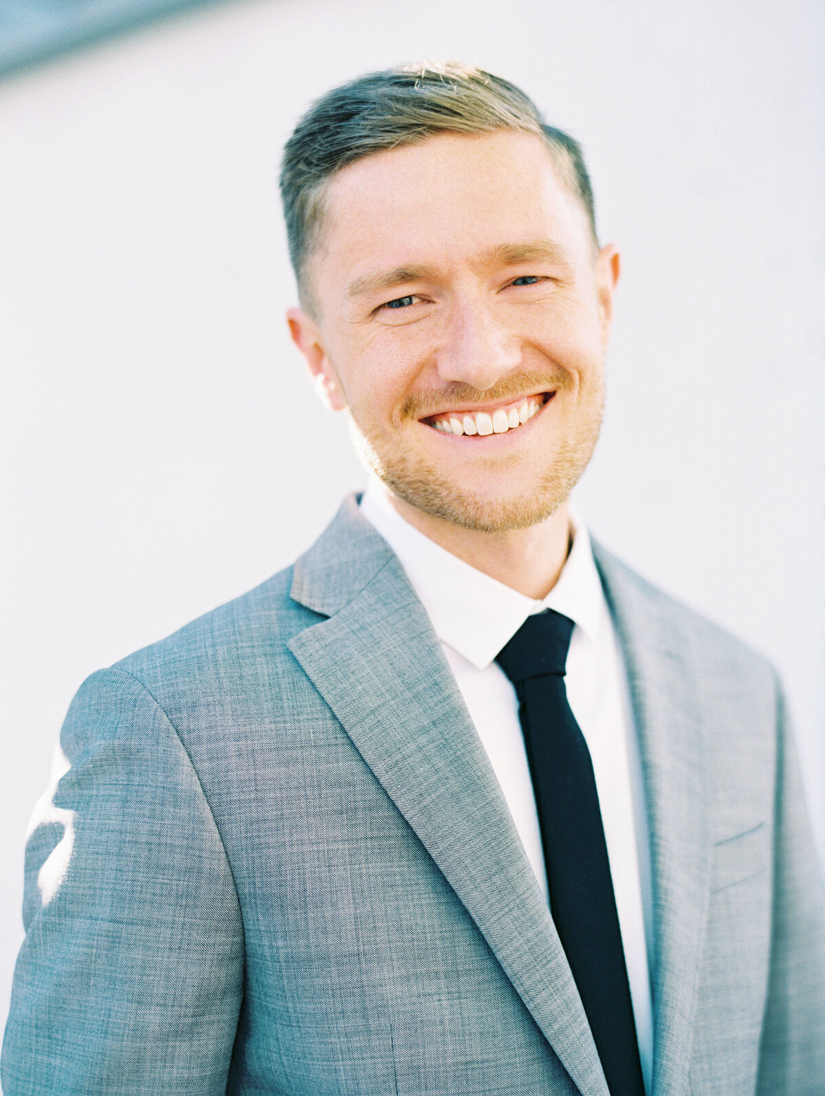 76-ally-bobby-fine-art-photography-mountain-wedding-denver-film