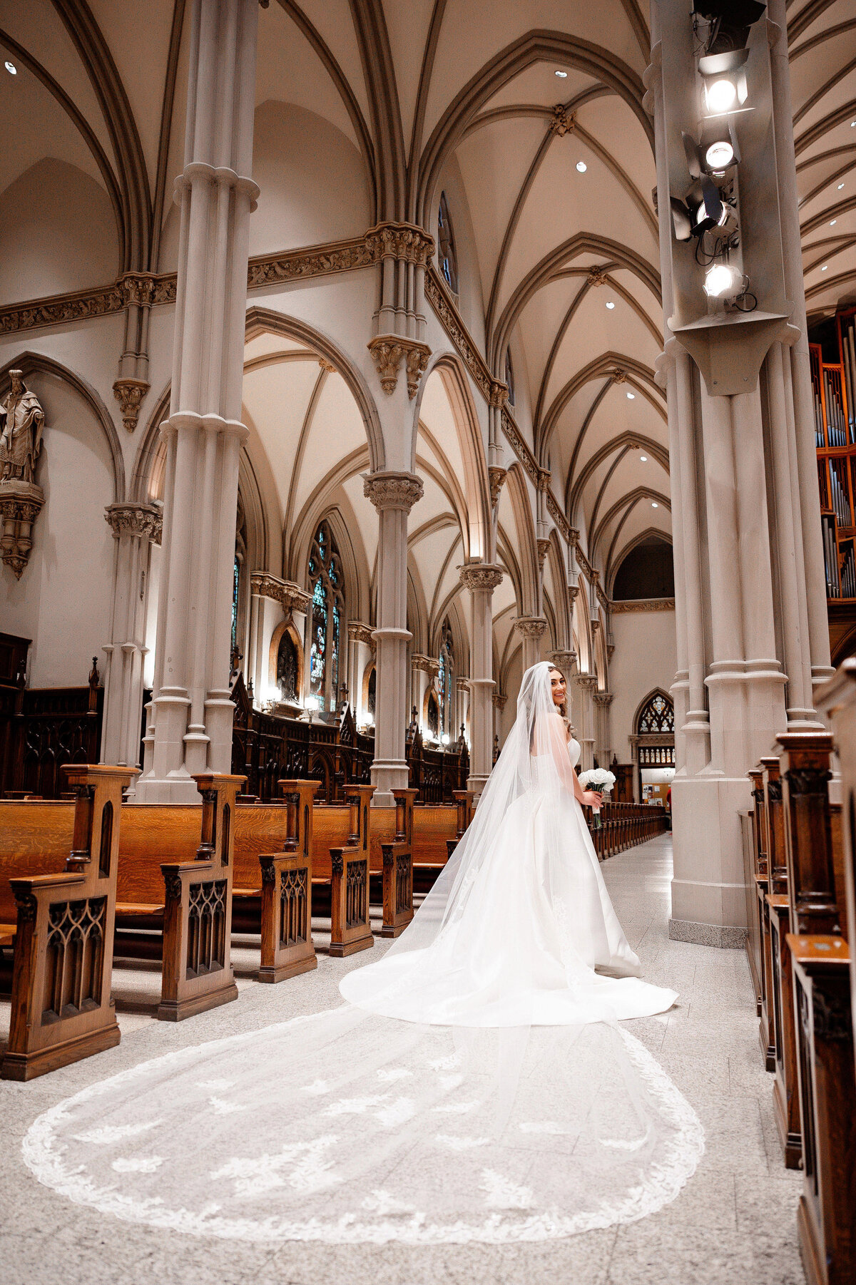 st paul cathedral pittsburgh wedding photography best