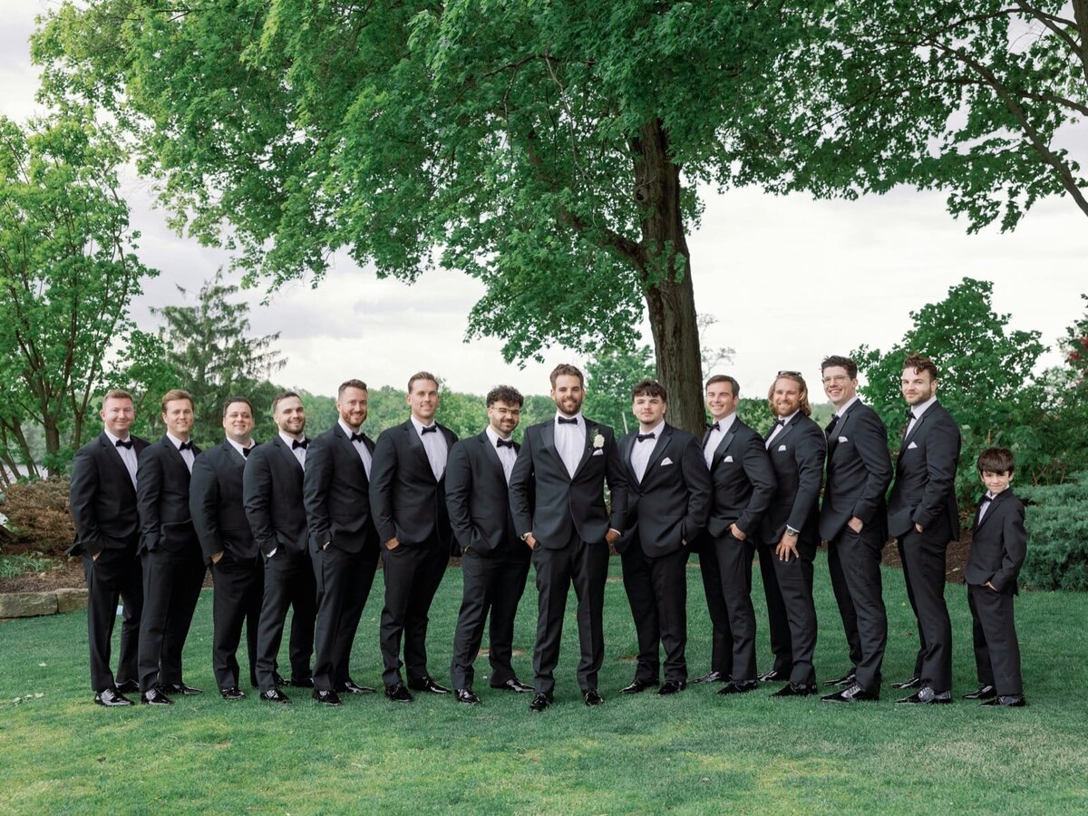 2025_05_17 Jenna + Gray Lake Club Wedding-web-00043