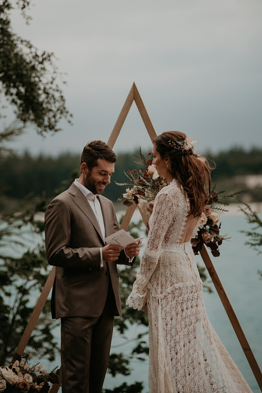 Dutch_Adventure_Elopement_Amber_Spits_Photography-24