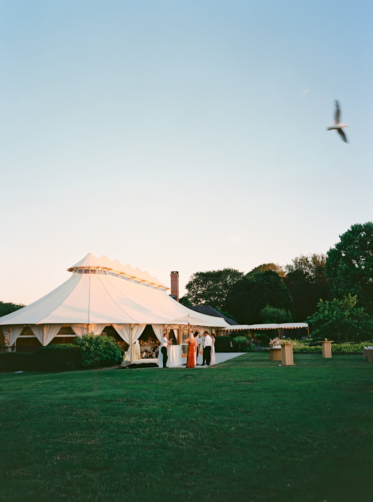 Rachel Mark Castle Hill Inn Lauren Fair Wedding Photographer Newport00010