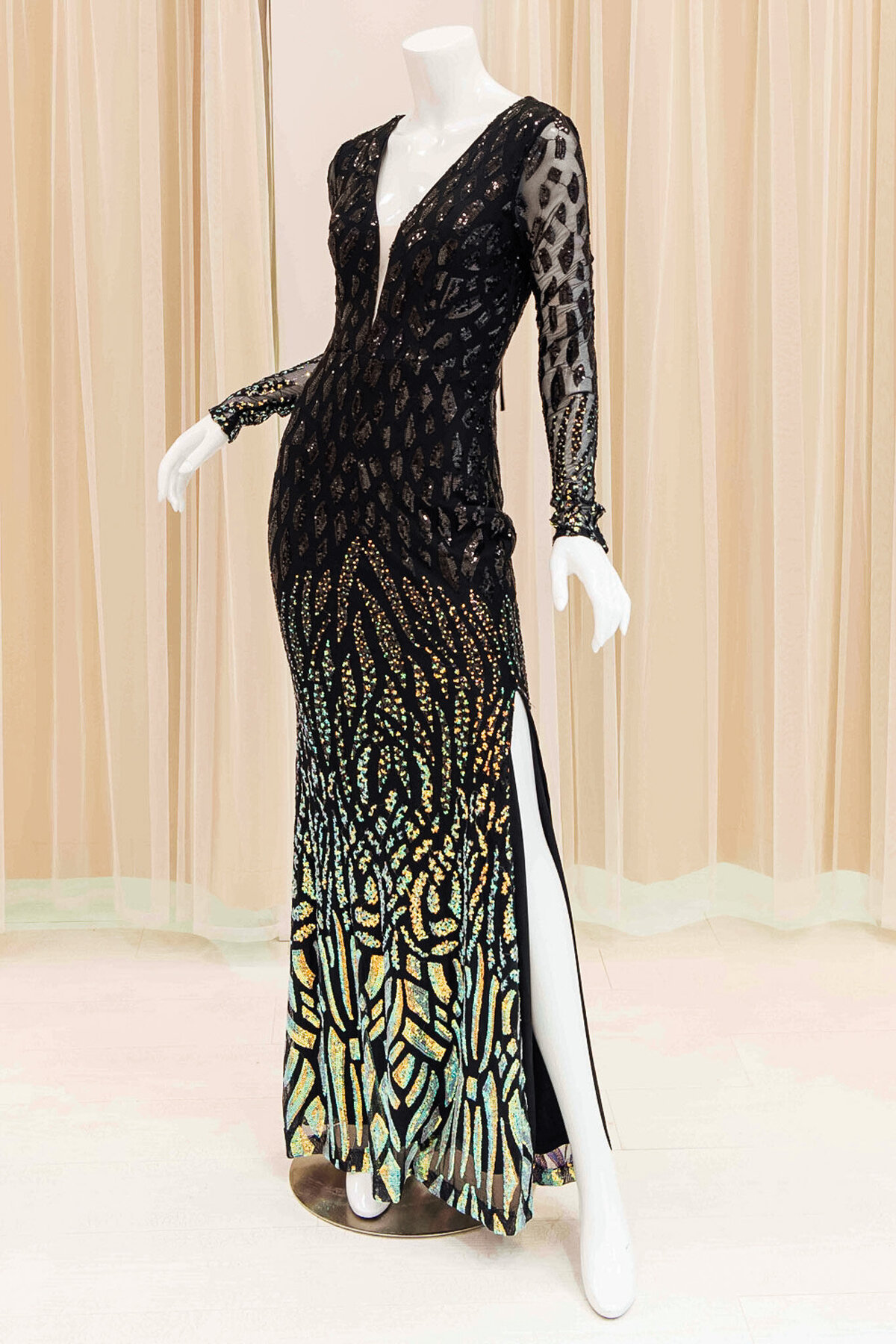 Constance-Ombre-Sequin-Evening-Gown-in-Black (1)