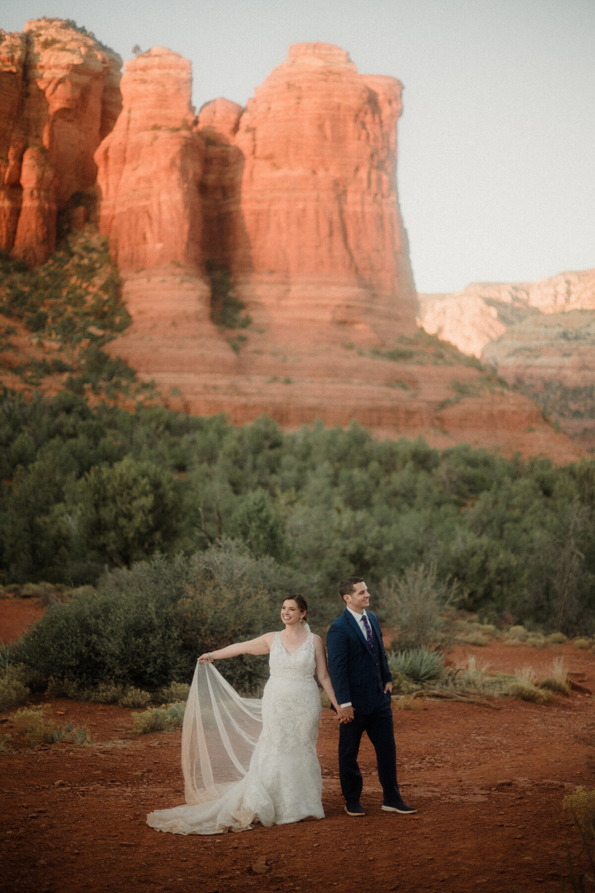 Sedona Elopement_Sedona Elopement photographer_desert elopement in Arizona_Halsey & Brenton-3752