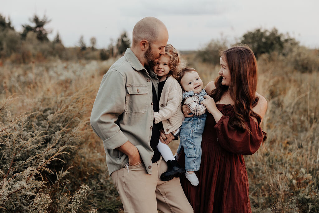 Natural Family Photos in Ottawa - Maiora Studios - Sheppey Family 3