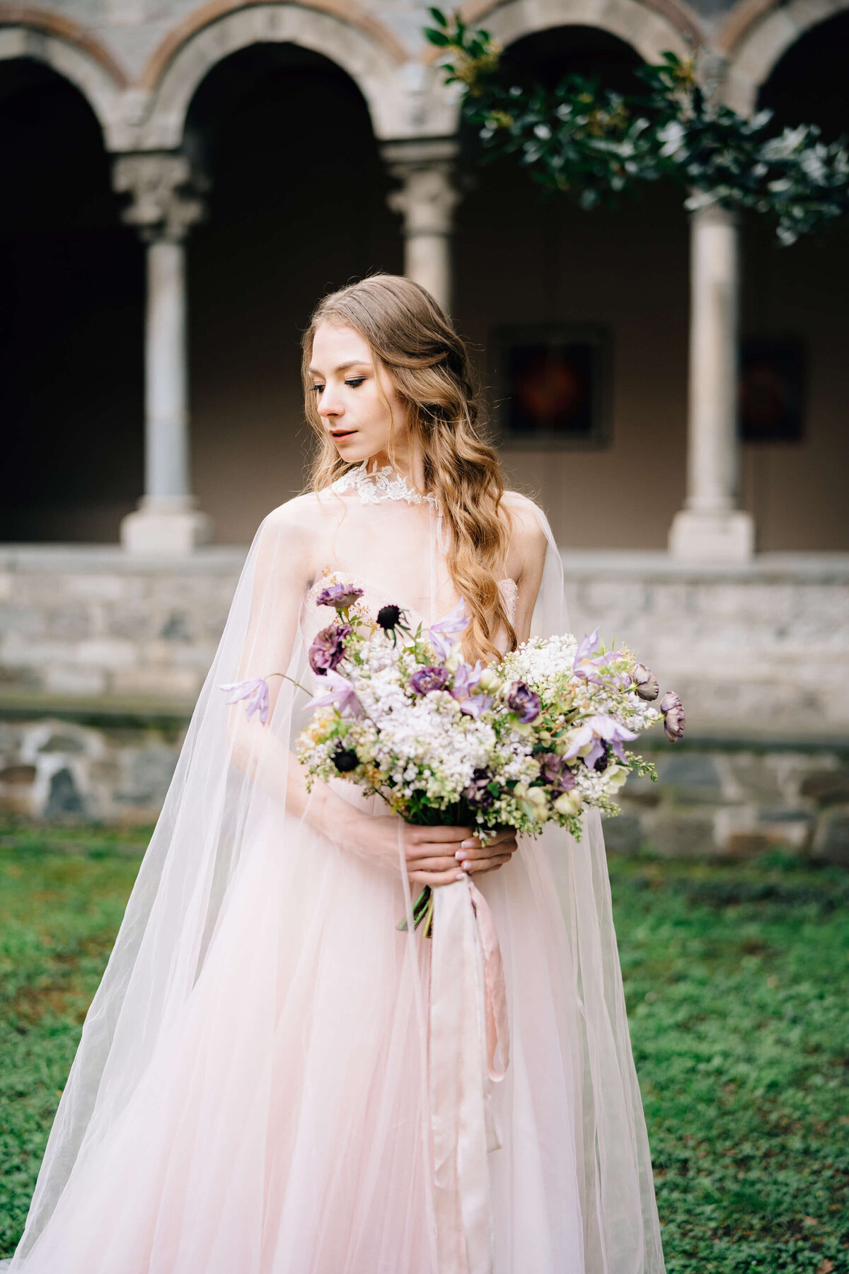Victoria Engelen Flowers - Luxury Wedding Florals France26