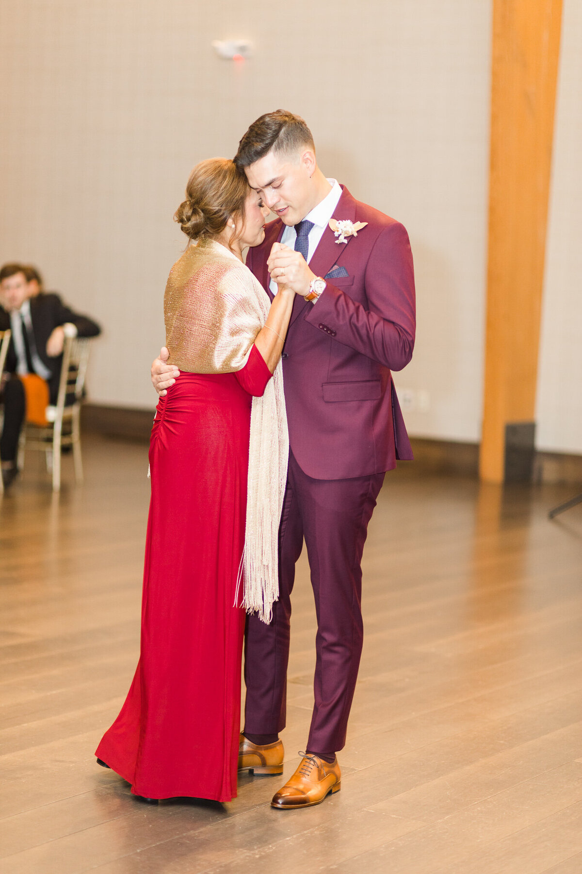 wedding-photography-river-view-at-occoquan-virginia-light-and-airy-56