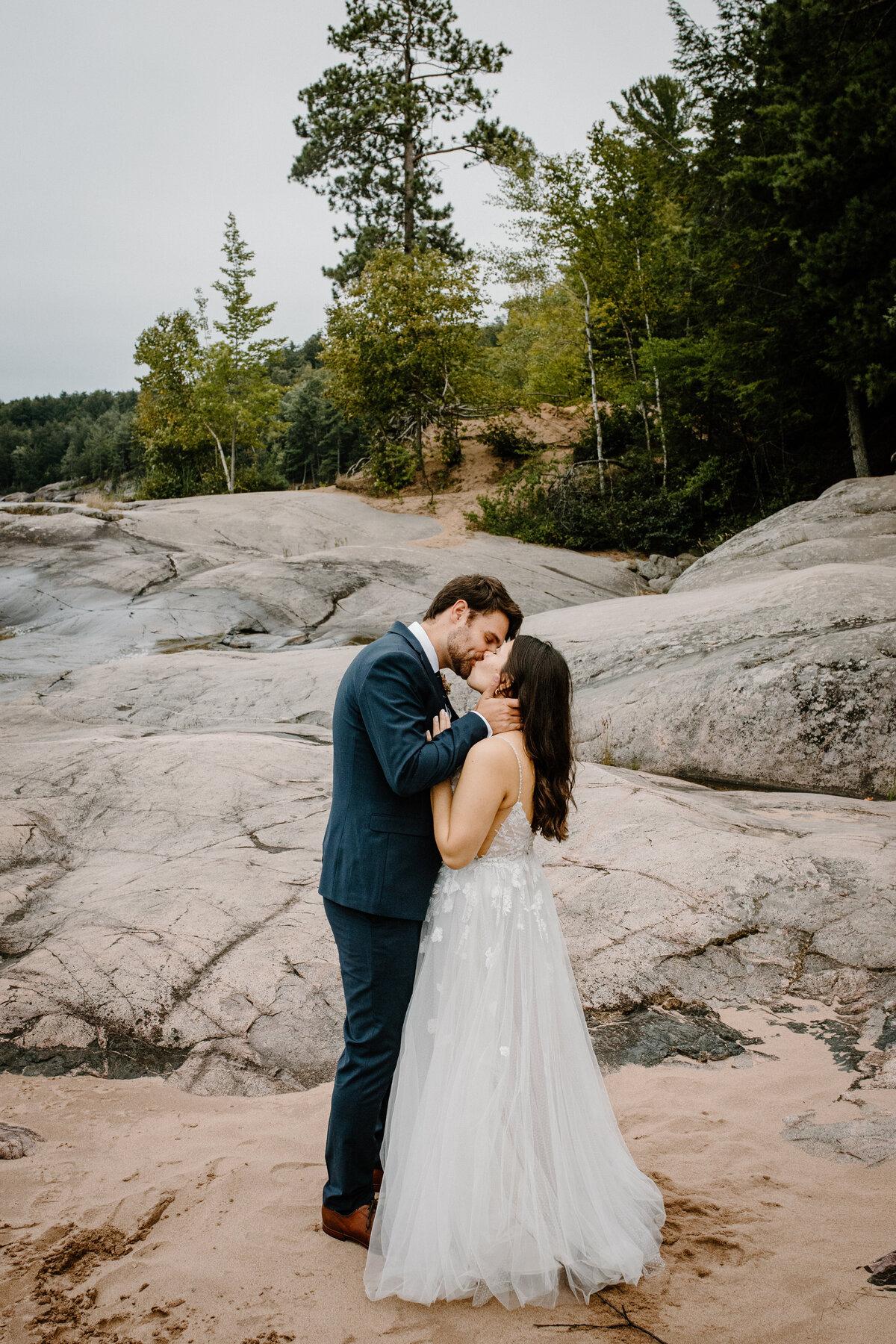 Heather&Trevor WetmoreLandingMQTWedding EmilyDianePhotography-4030