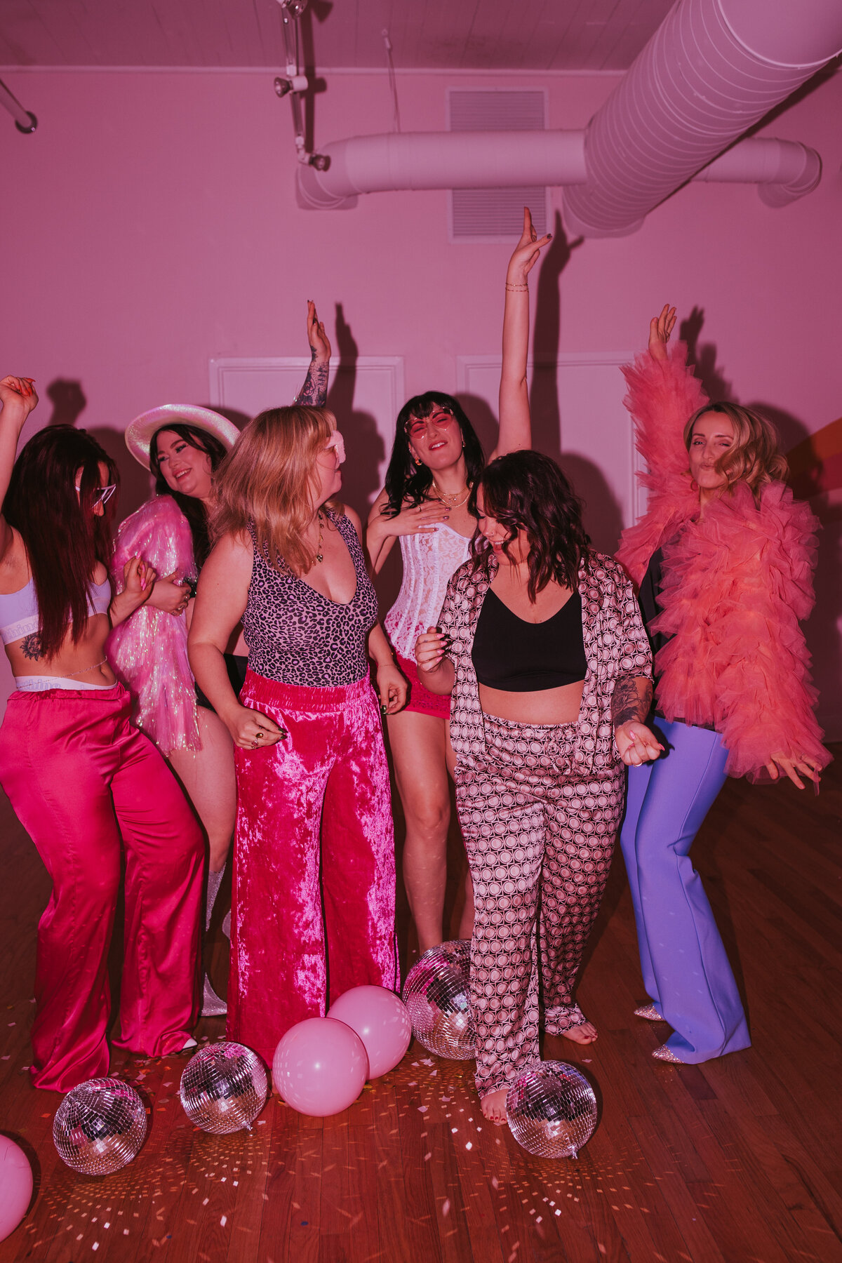 party smaller size (250)