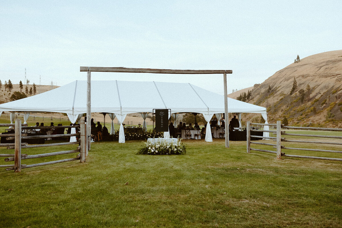 caroline-marlys-wedding-570