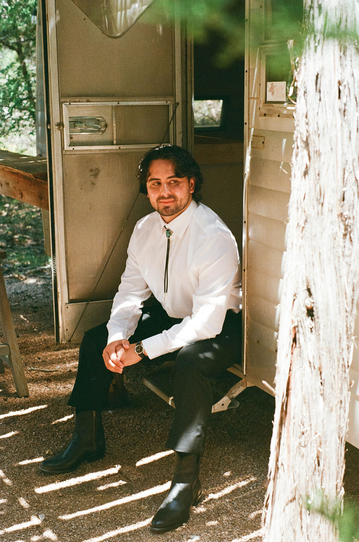 Chloe&ThomasWeddingPhotos_Previews_AustinWeddingPhotographer_HereafterFilms-13