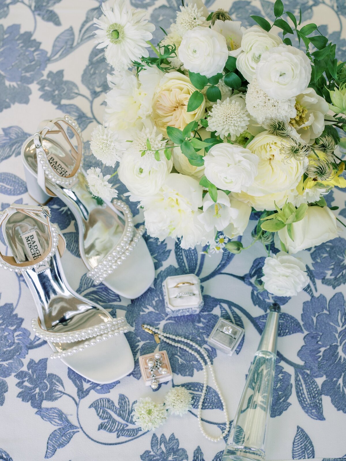 Charleston-and-Washington-DC-Wedding-Photographer-Hay-Adams-Suzannah-and-David-12