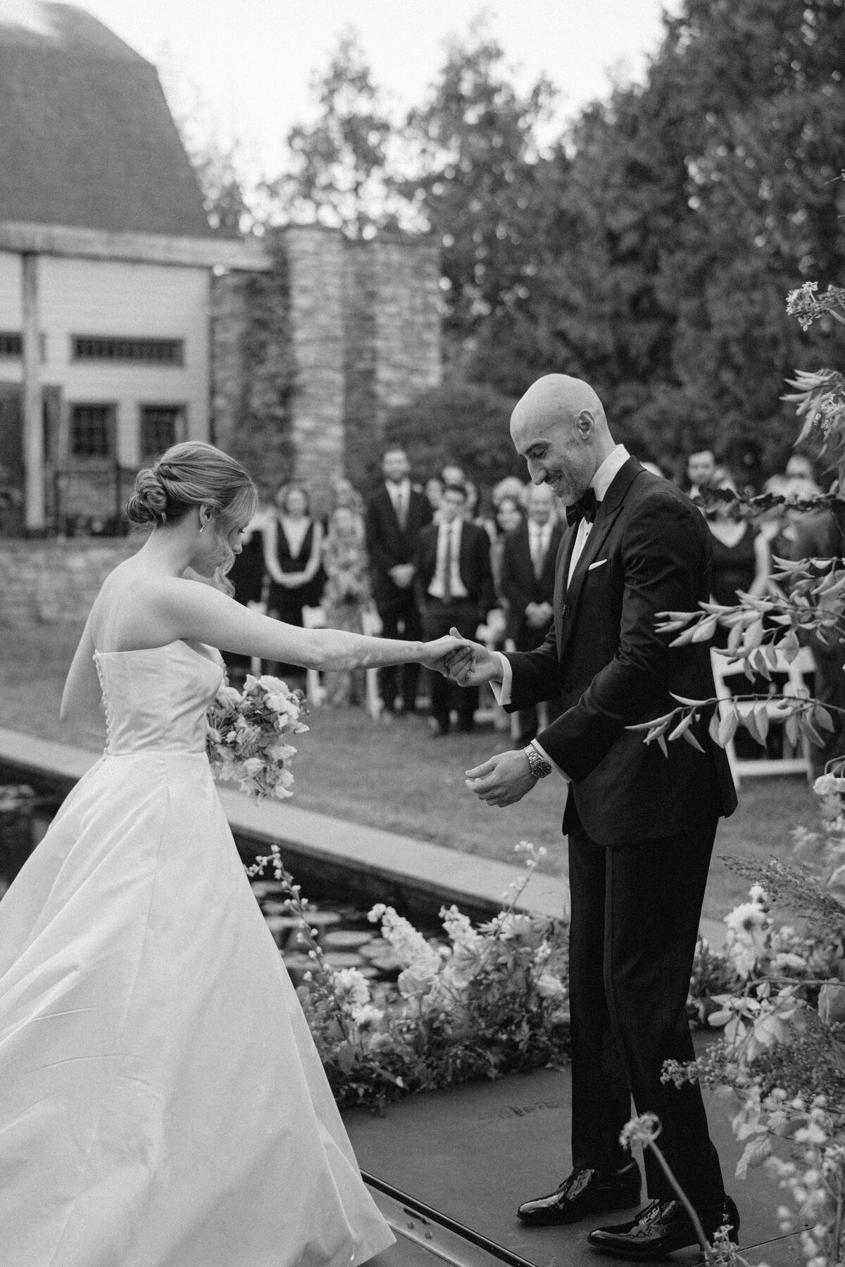 Grace & Ardor Co. East Coast Wedding Engagement Photography Pennsylvania New York City New Jersey Philadelphia Timeless Bold Art Direction Editorial Erin McGeever Ashford Estate Fall-52