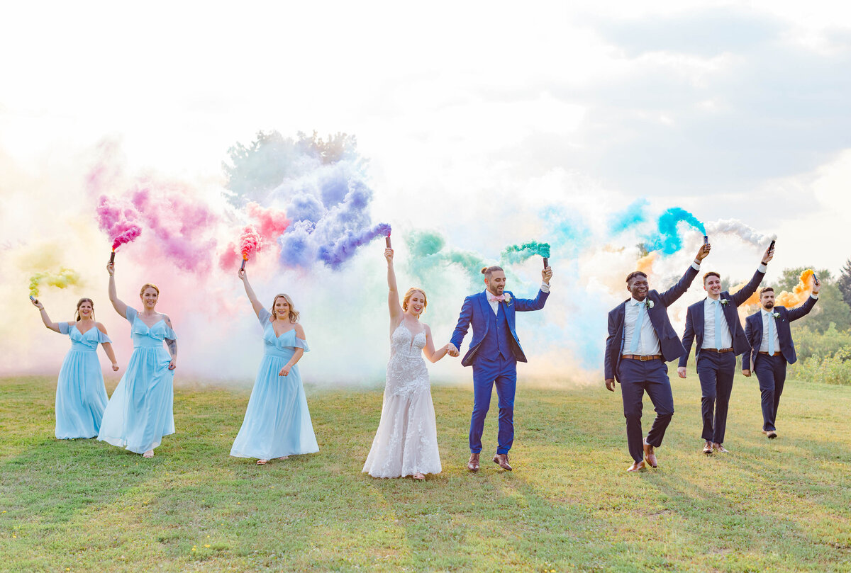 smoke-bomb-orchard-view-wedding-grey-loft-studio-2021-95