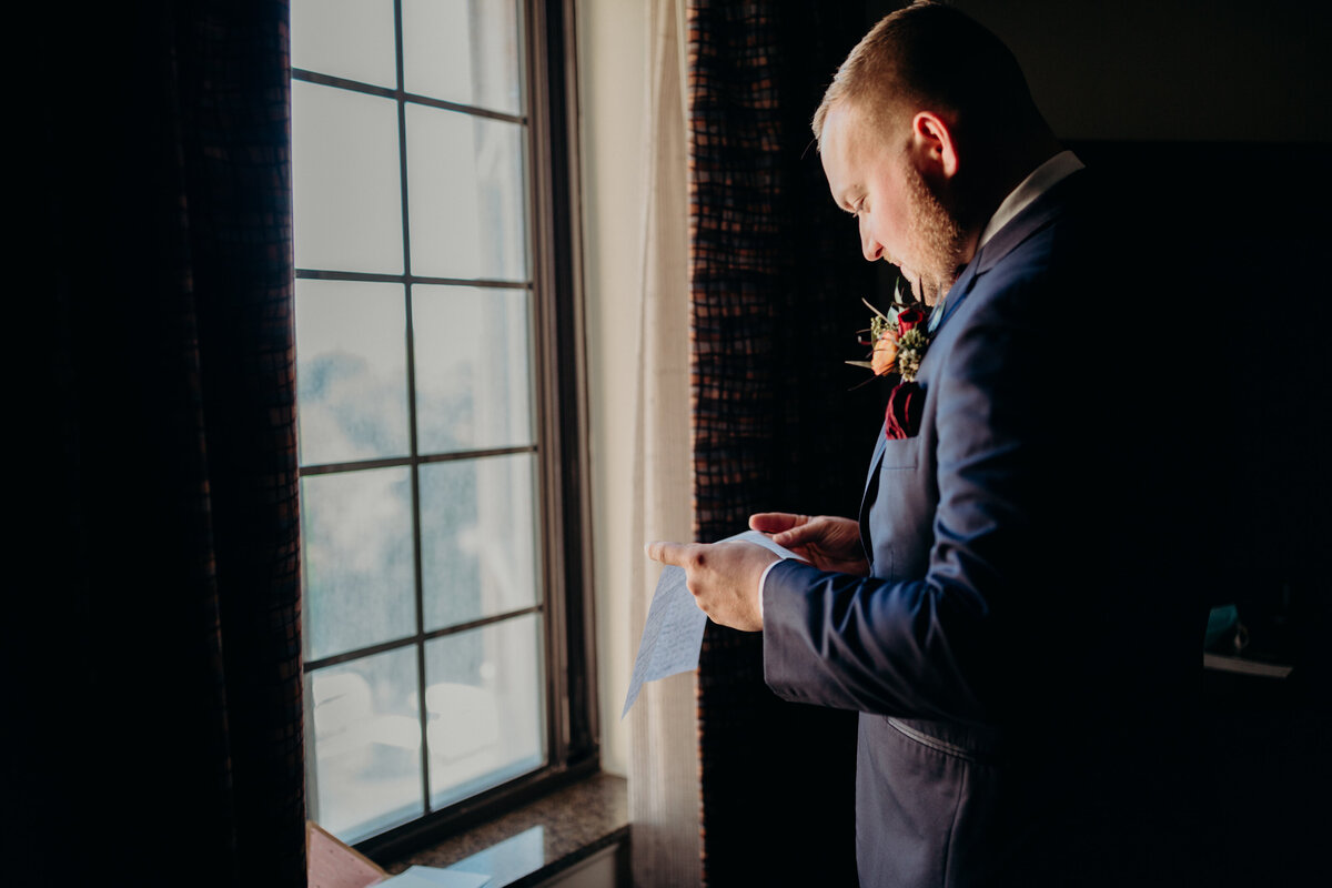 ryan-groom-getting-ready-57