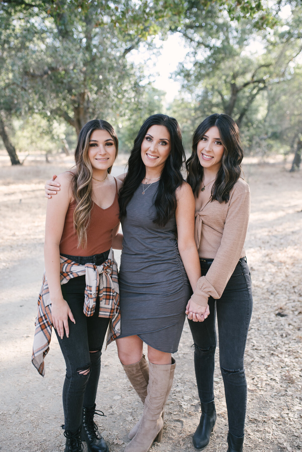 NatalieMcMullinPhotography-SanJose-Almaden-GuadalupeOakGrovePark-FallFamilyPortraits-Najar-California-2020-66