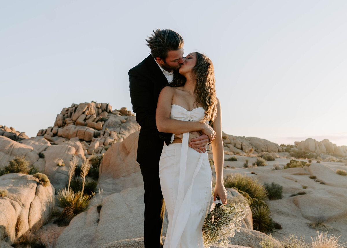 WEDDINGS-Jas-and-Noah-2