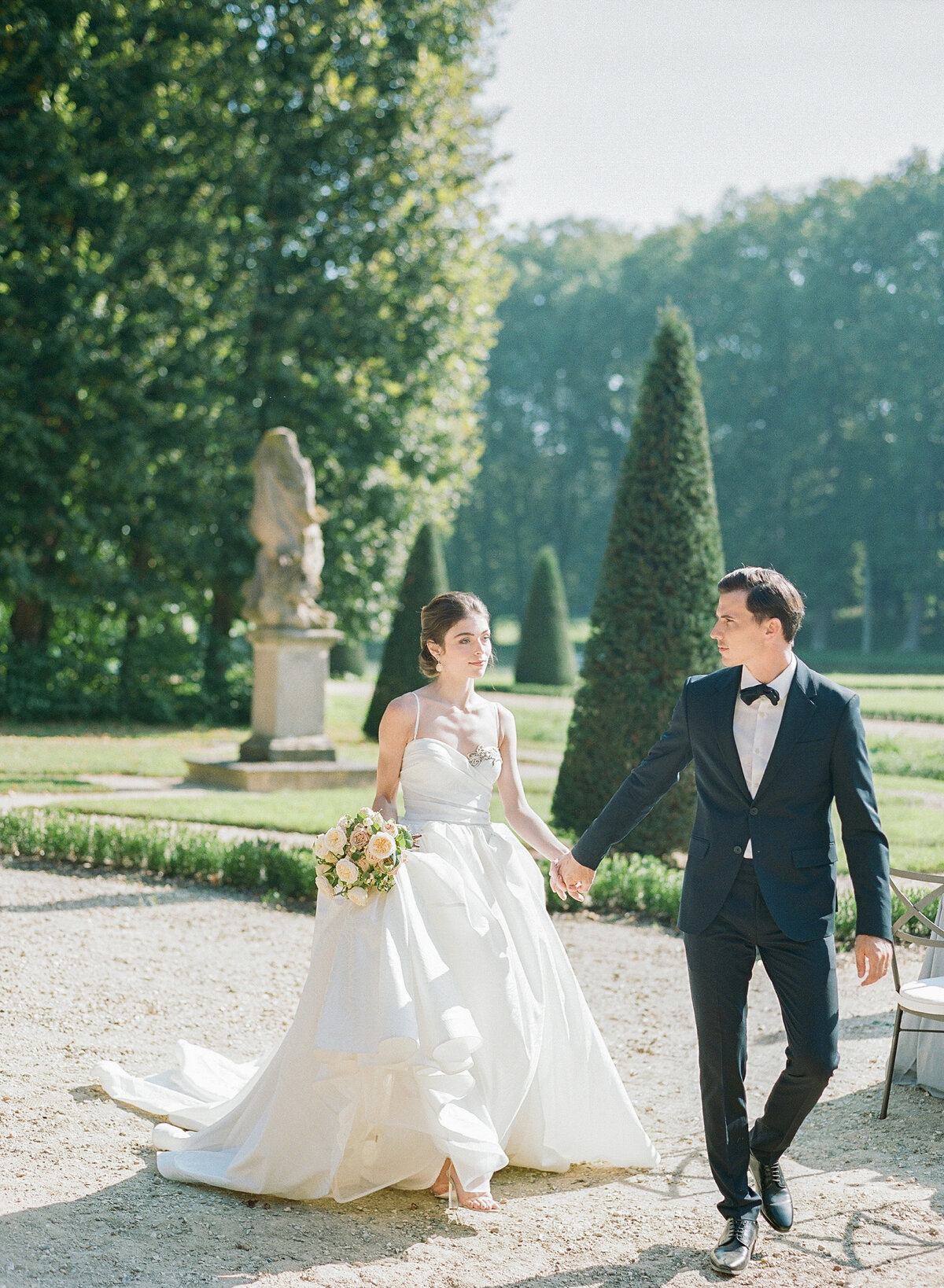 Chateau-de-Villette-Molly-Carr-Photography-Table-36