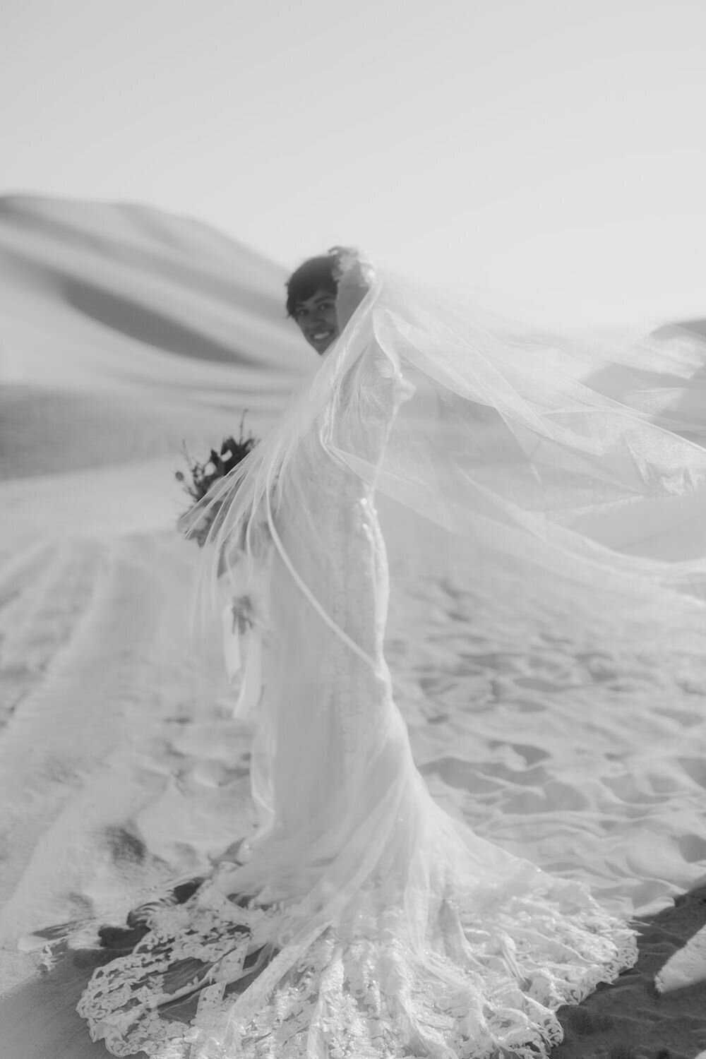 Daisy Randy Fenoli Bridals Reno Nevada Sand Dunes Katherine Krakowski Lake Tahoe Reno Photographer 39